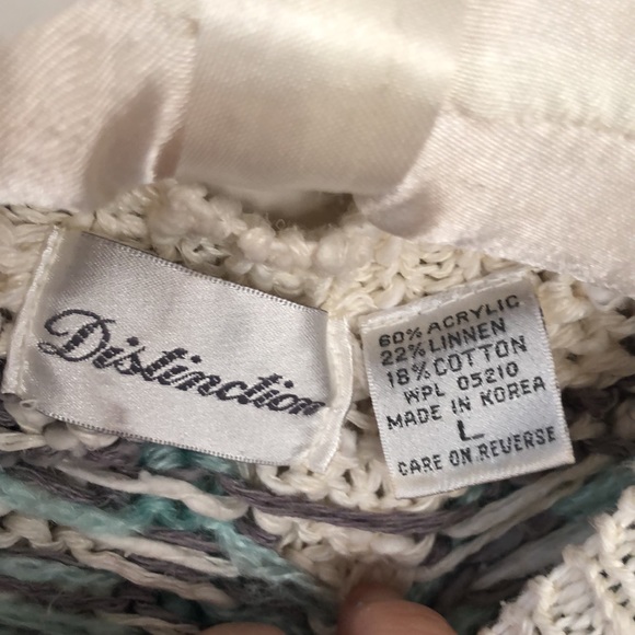 Vintage Cream Cardigan - Picture 2 of 5